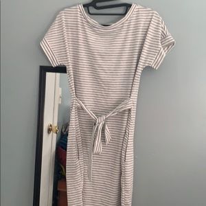 Striped midi t-shirt dress